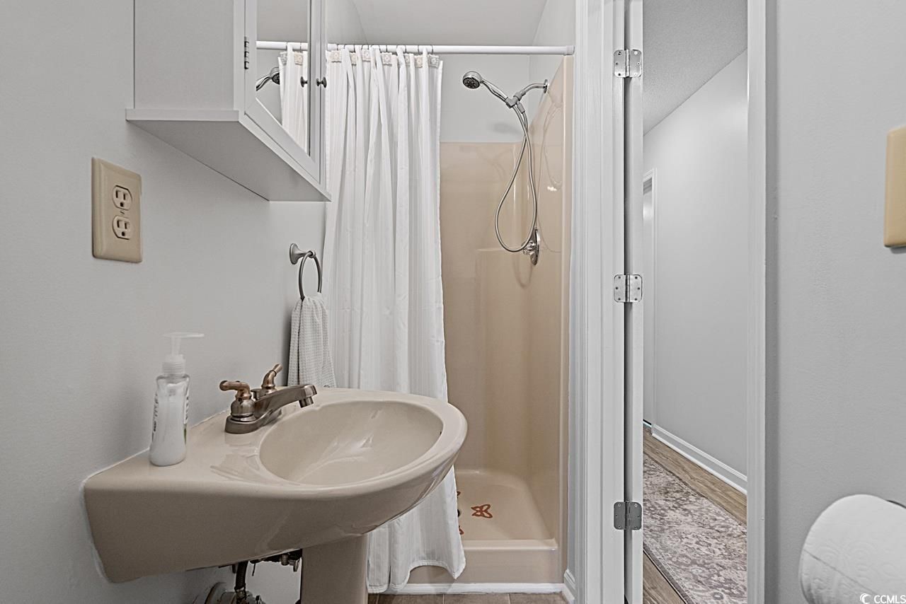 1920 Bent Grass Dr. Photo 18