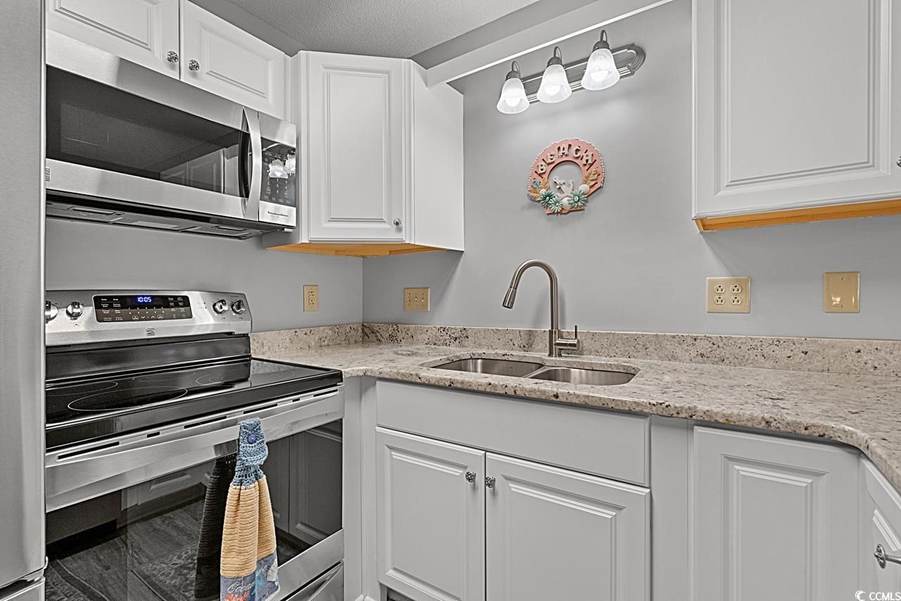 1920 Bent Grass Dr. Photo 23