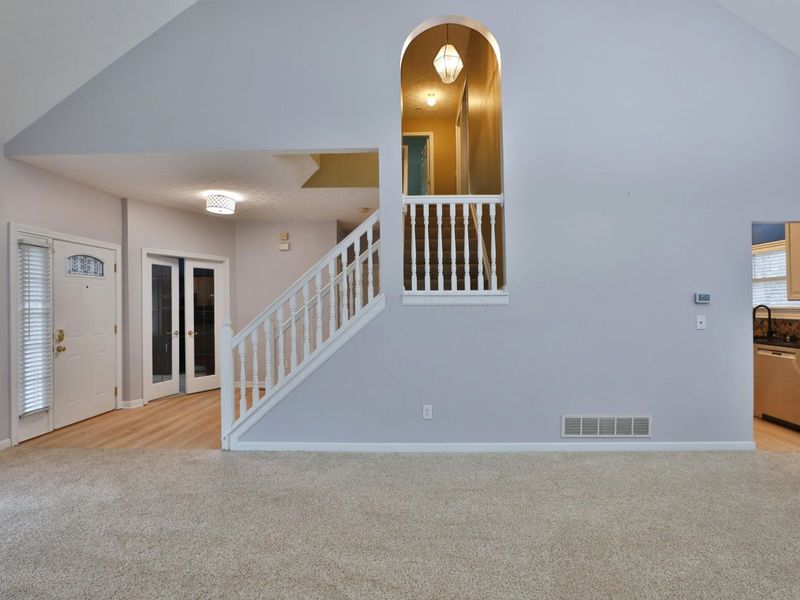 249 Farm Creek Drive, Columbus, OH 43230 Photo 11