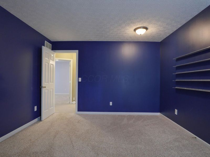 249 Farm Creek Drive, Columbus, OH 43230 Photo 38