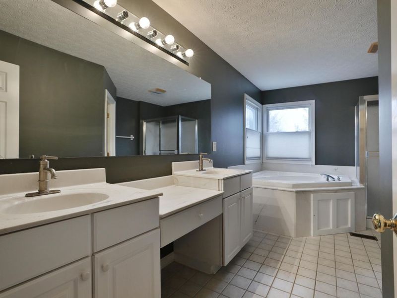 249 Farm Creek Drive, Columbus, OH 43230 Photo 44