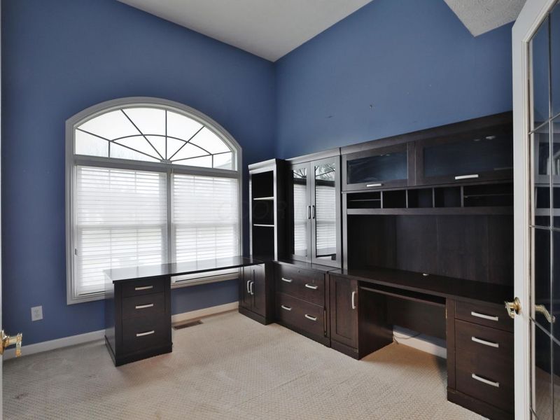 249 Farm Creek Drive, Columbus, OH 43230 Photo 6