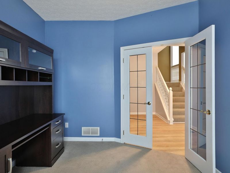 249 Farm Creek Drive, Columbus, OH 43230 Photo 7