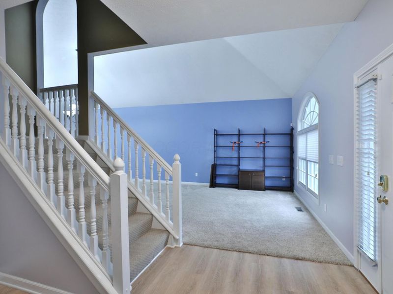 249 Farm Creek Drive, Columbus, OH 43230 Photo 8