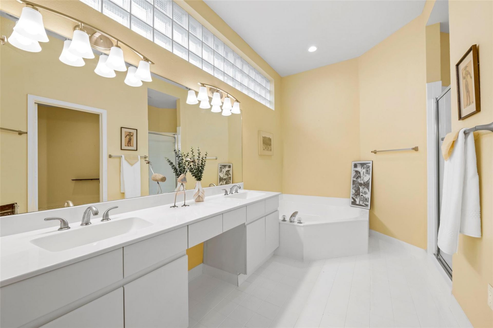 608 Misty Oaks Lane, Pompano Beach, FL 33069 Photo