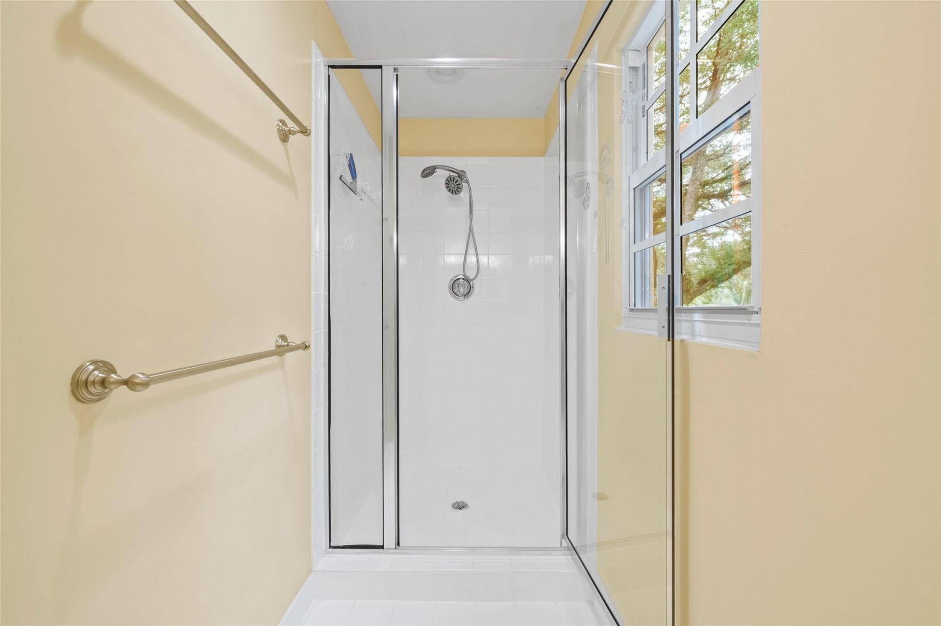 608 Misty Oaks Lane, Pompano Beach, FL 33069 Photo