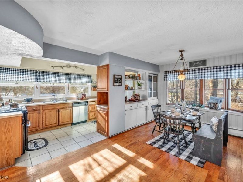 5948 S Ridge Road W, Geneva, OH 44041 Photo 11