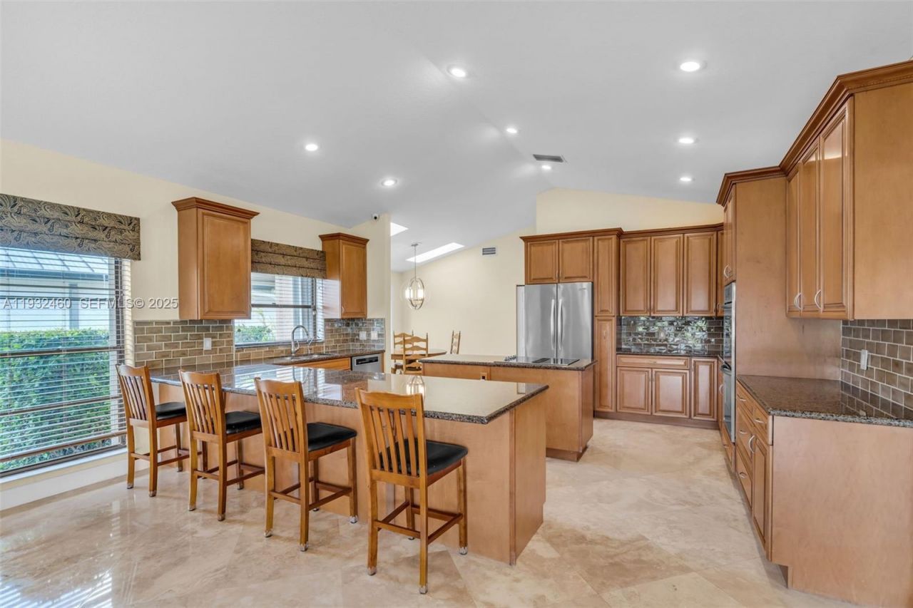 7840 NW 86th Ter, Tamarac, FL 33321 Photo