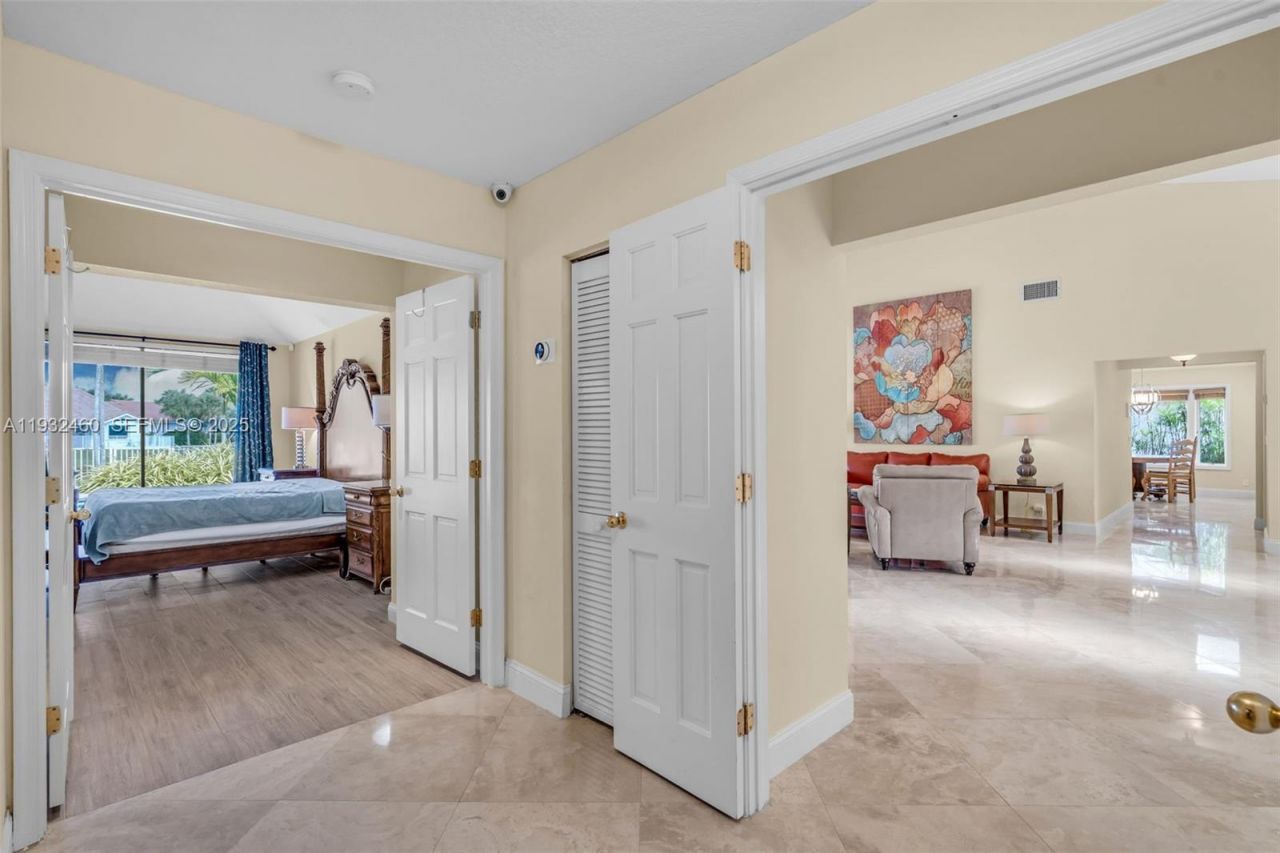 7840 NW 86th Ter, Tamarac, FL 33321 Photo