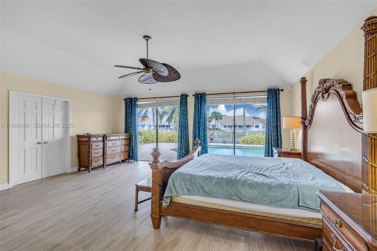 7840 NW 86th Ter, Tamarac, FL 33321 Photo