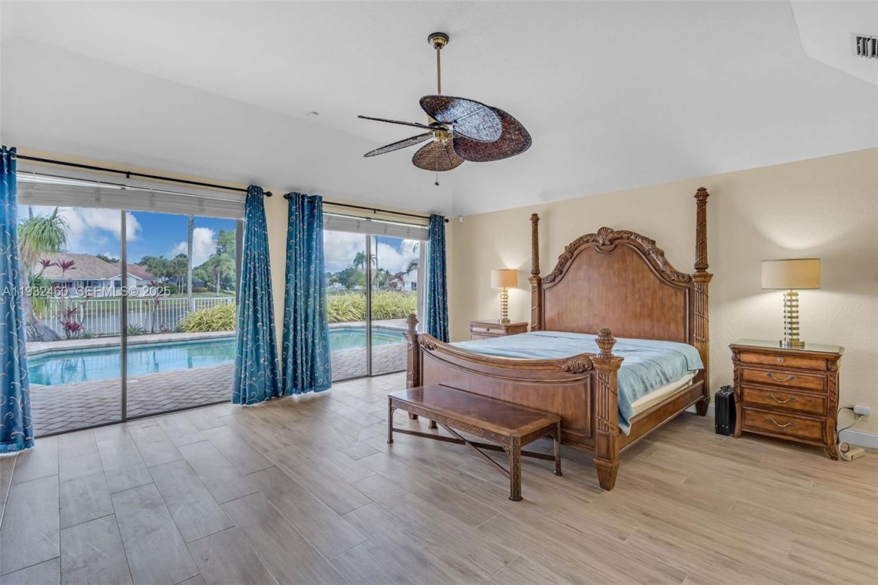 7840 NW 86th Ter, Tamarac, FL 33321 Photo