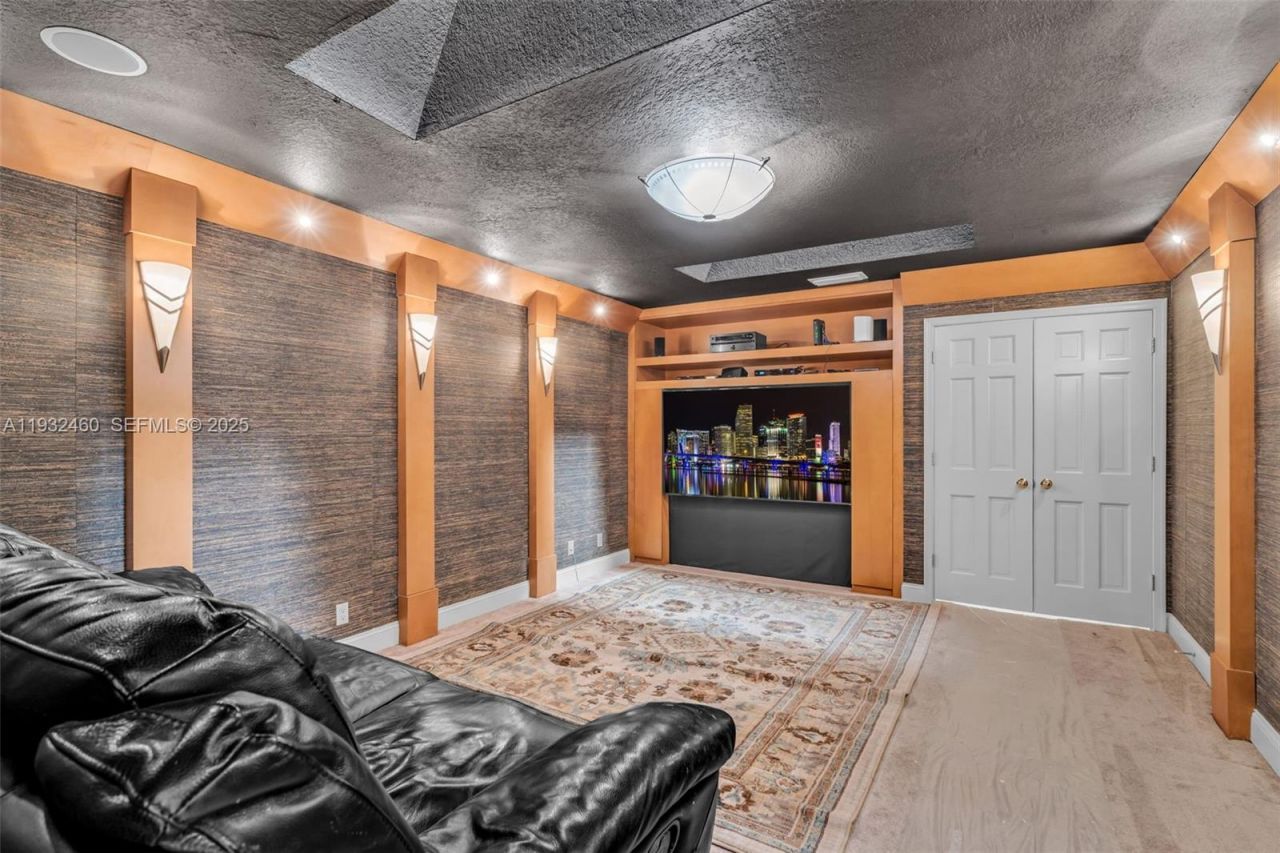 7840 NW 86th Ter, Tamarac, FL 33321 Photo