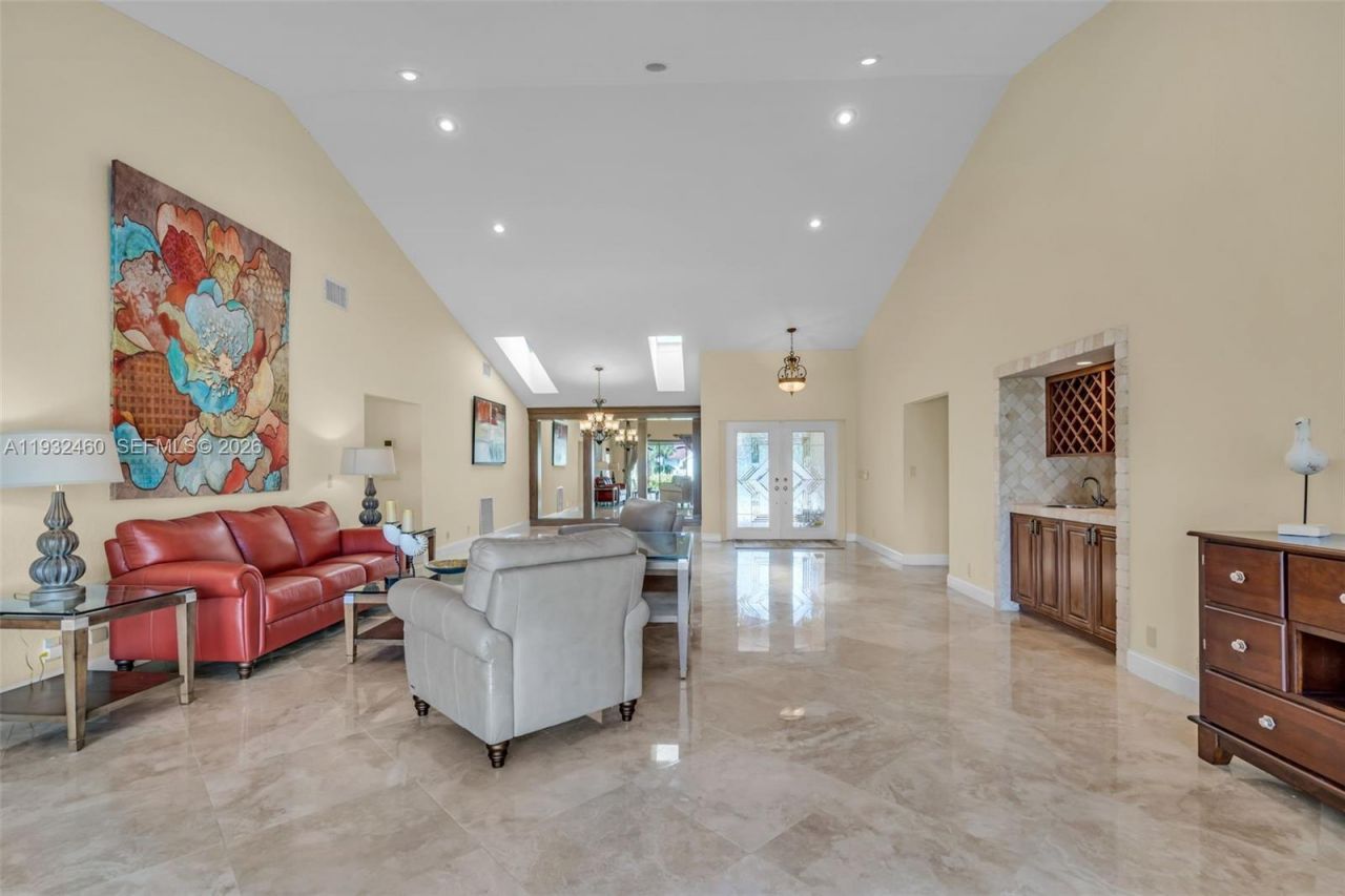 7840 NW 86th Ter, Tamarac, FL 33321 Photo