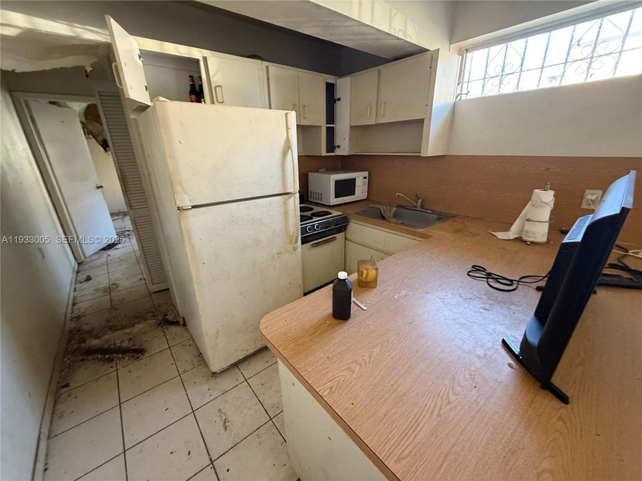 830 SW 72nd Ave, Miami, FL 33144 Photo