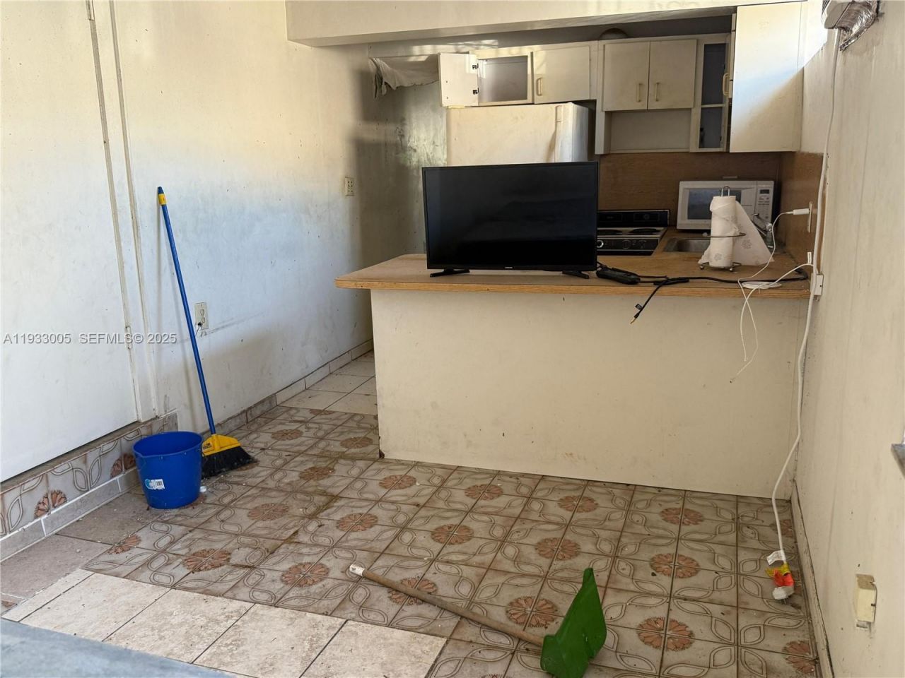 830 SW 72nd Ave, Miami, FL 33144 Photo