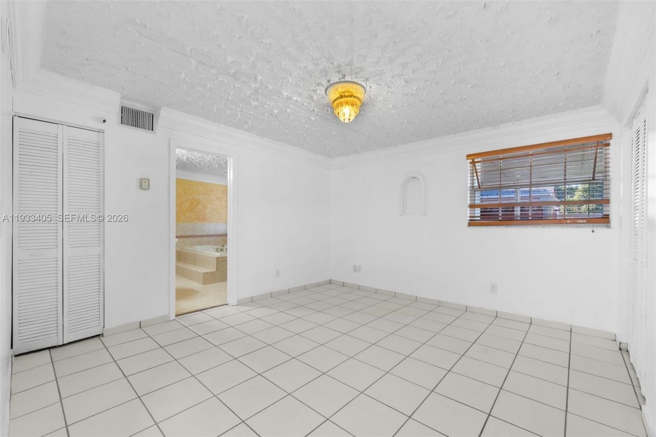 11620 SW 179th Ter, Miami, FL 33157 Photo