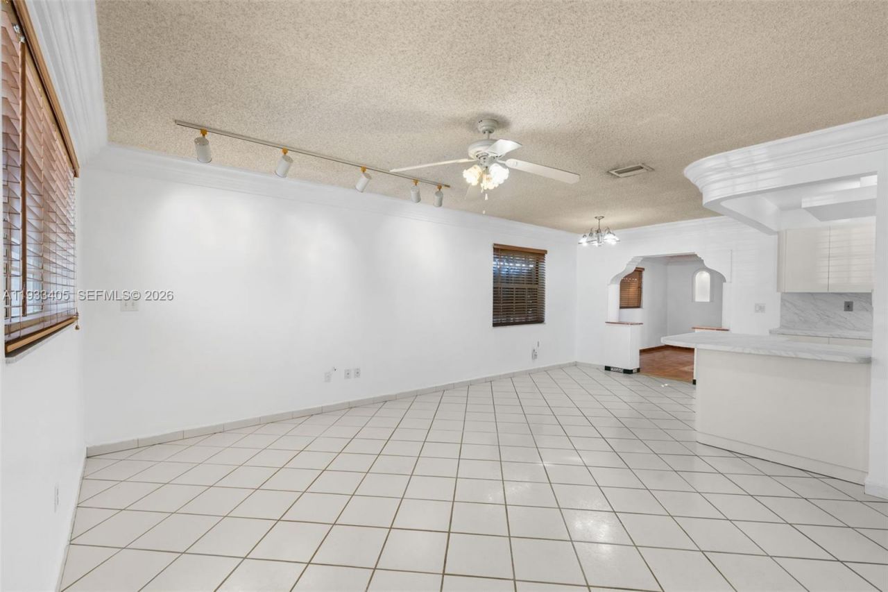 11620 SW 179th Ter, Miami, FL 33157 Photo