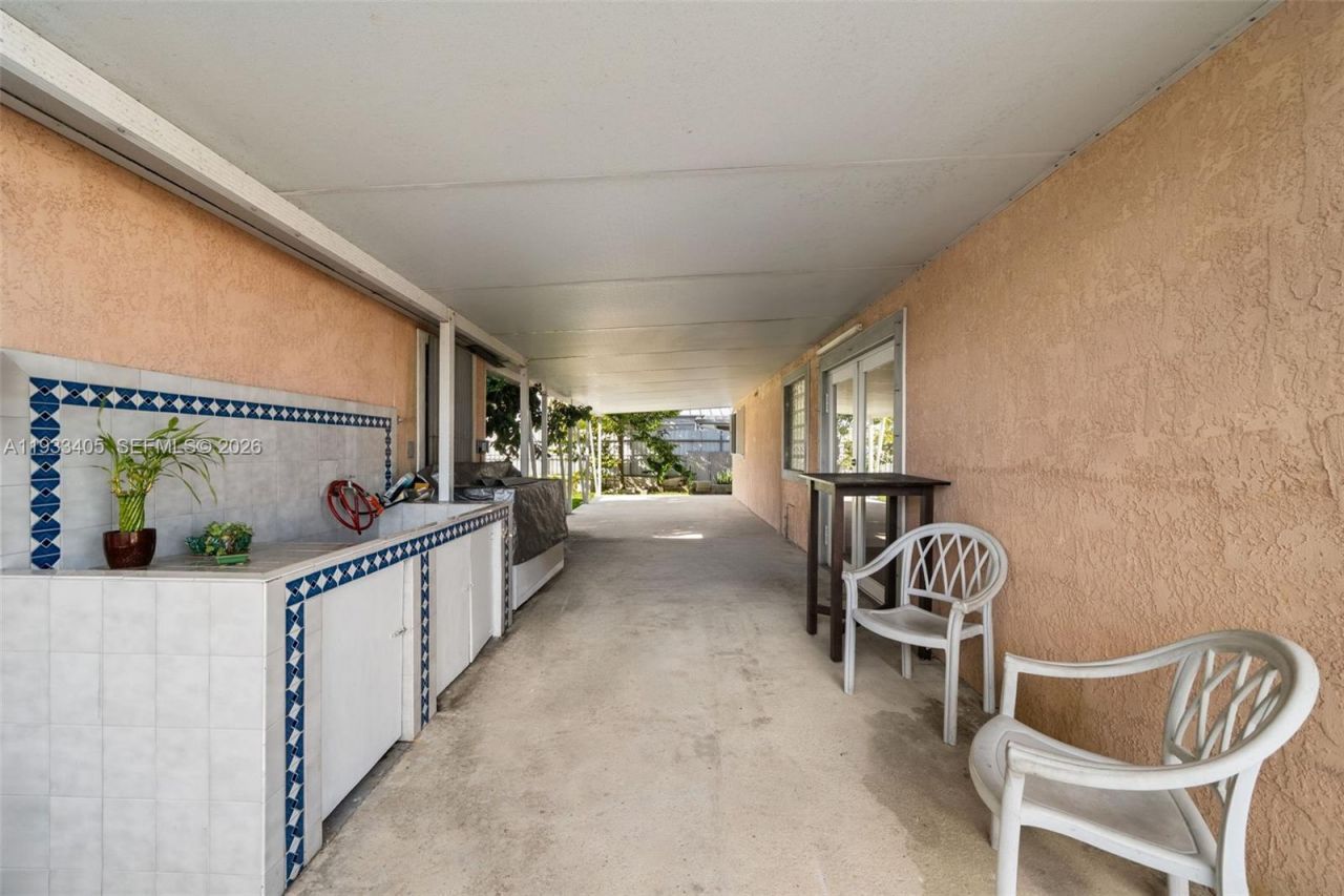 11620 SW 179th Ter, Miami, FL 33157 Photo