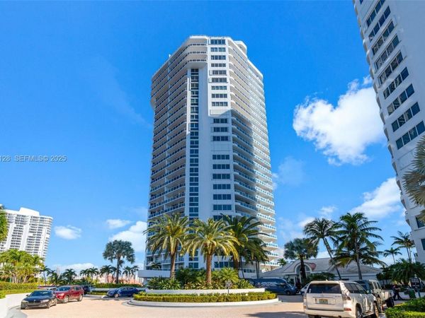 3801 NE 207th St, Unit 603B, Aventura, FL 33180