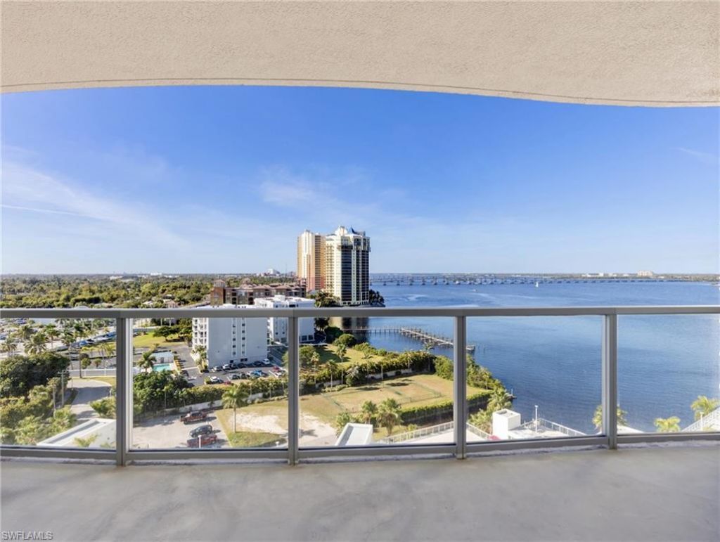 3000 Oasis Grand Blvd, Unit 1206, Fort Myers, FL 33916 Photo