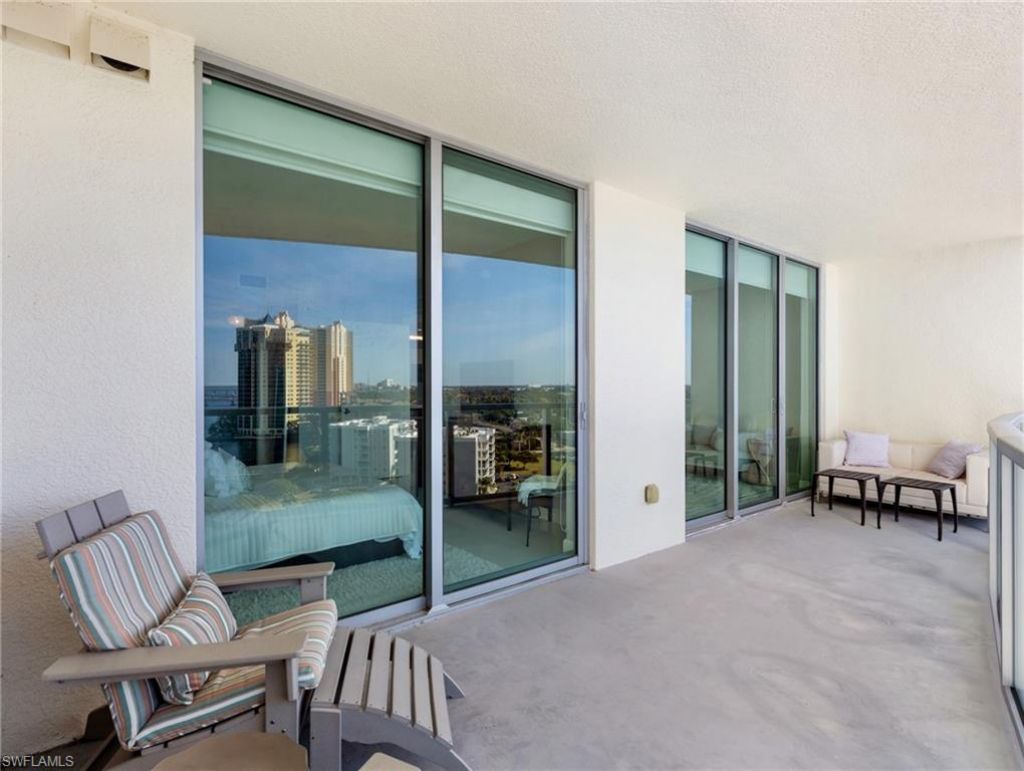 3000 Oasis Grand Blvd, Unit 1206, Fort Myers, FL 33916 Photo