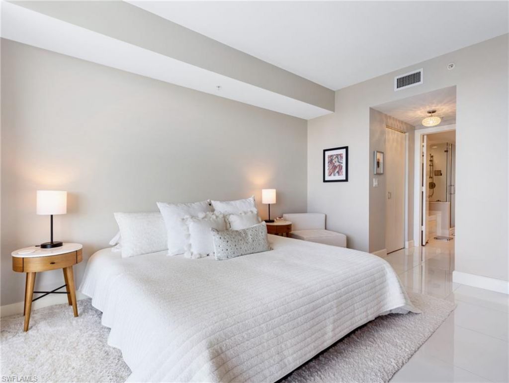 3000 Oasis Grand Blvd, Unit 1206, Fort Myers, FL 33916 Photo