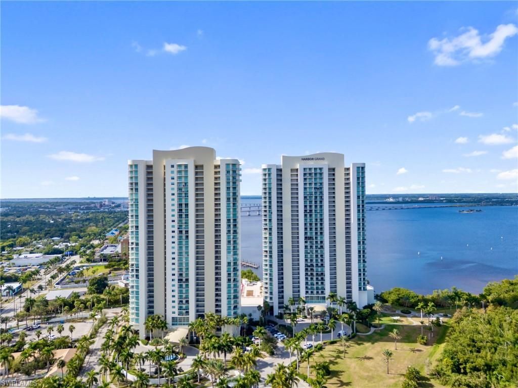 3000 Oasis Grand Blvd, Unit 1206, Fort Myers, FL 33916 Photo