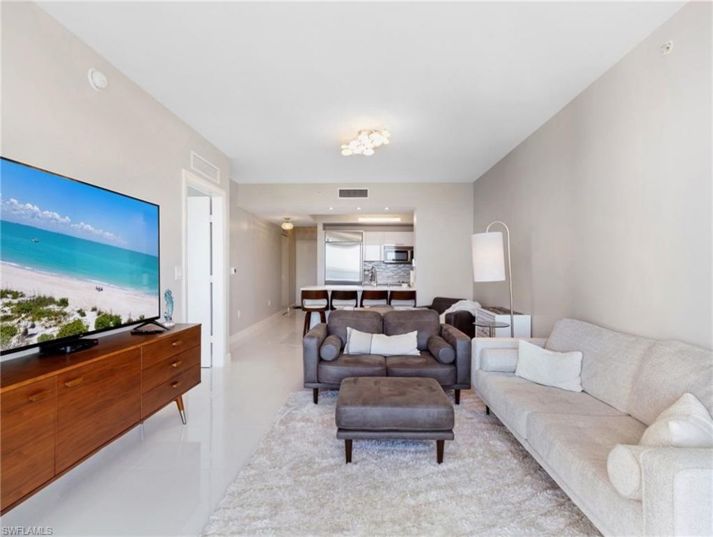 3000 Oasis Grand Blvd, Unit 1206, Fort Myers, FL 33916 Photo