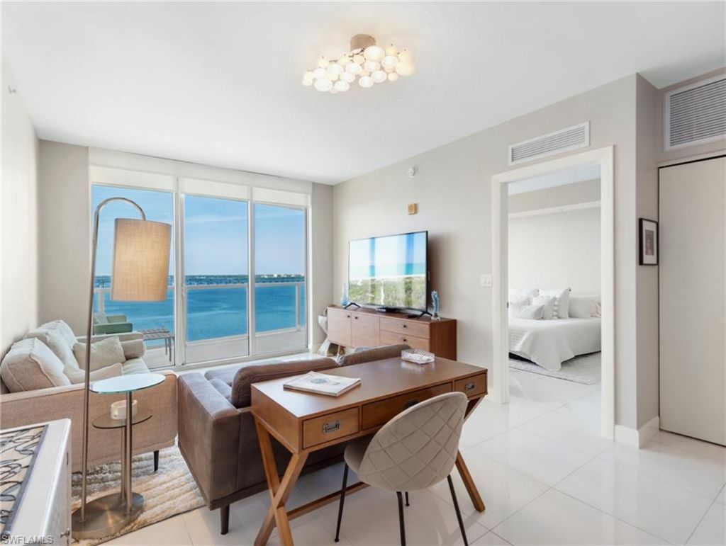 3000 Oasis Grand Blvd, Unit 1206, Fort Myers, FL 33916 Photo