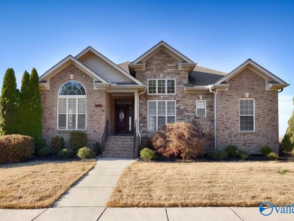 2824 Slate Drive, Huntsville, AL 35803