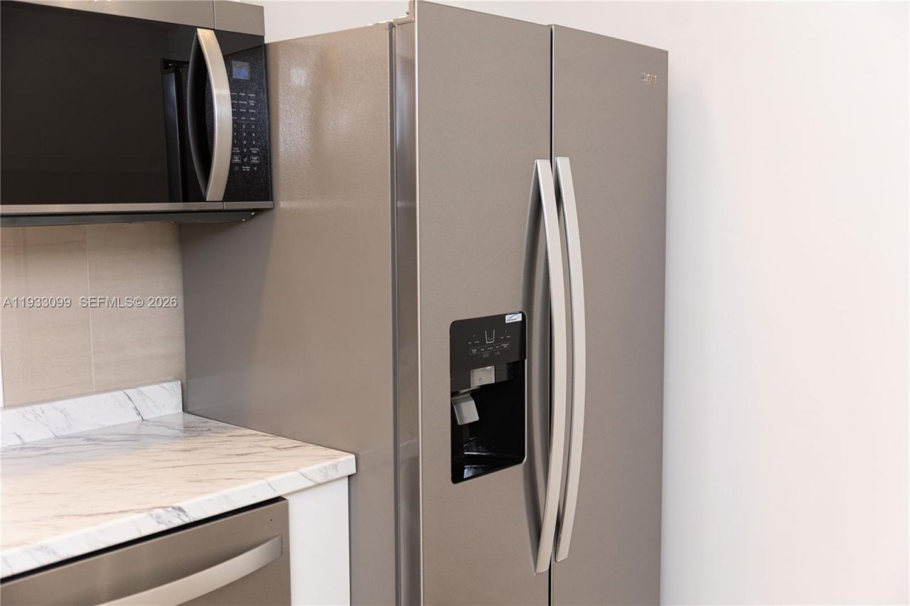 3625 N Country Club Dr, Unit 309, Aventura, FL 33180 Photo