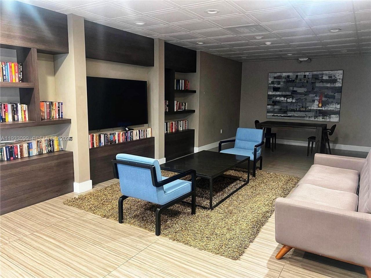 3625 N Country Club Dr, Unit 309, Aventura, FL 33180 Photo