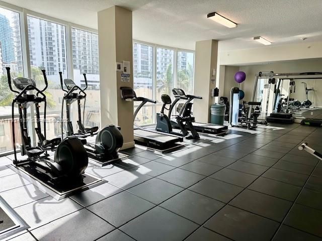 601 NE 23rd St, Unit 1106, Miami, FL 33137 Photo