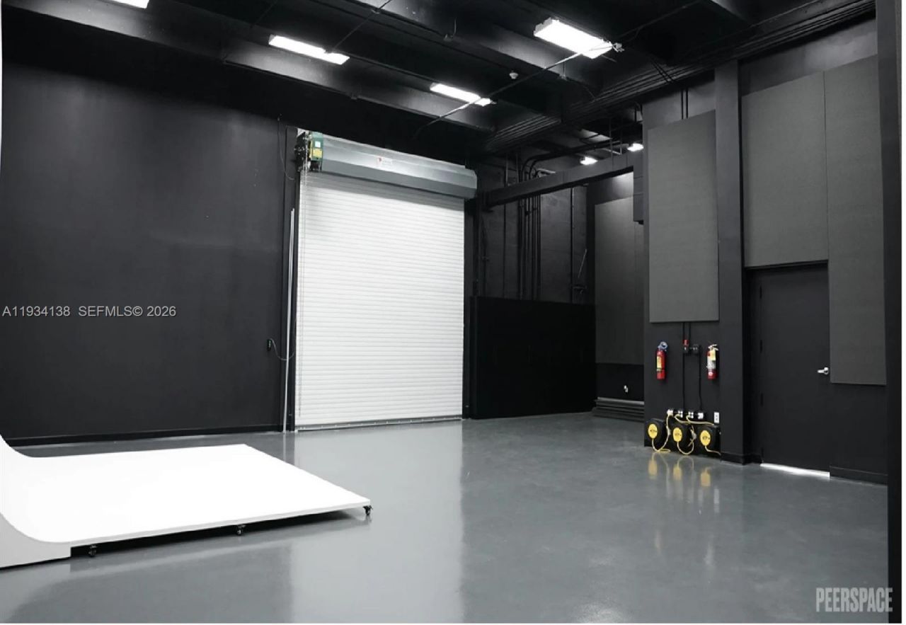 5465 NW 36th St, Miami Springs, FL 33166 Photo