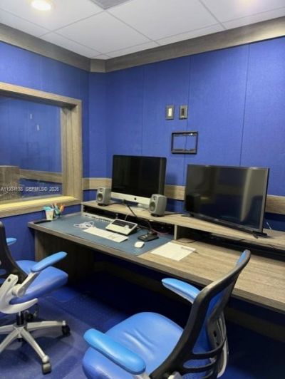 5465 NW 36th St, Miami Springs, FL 33166 Photo