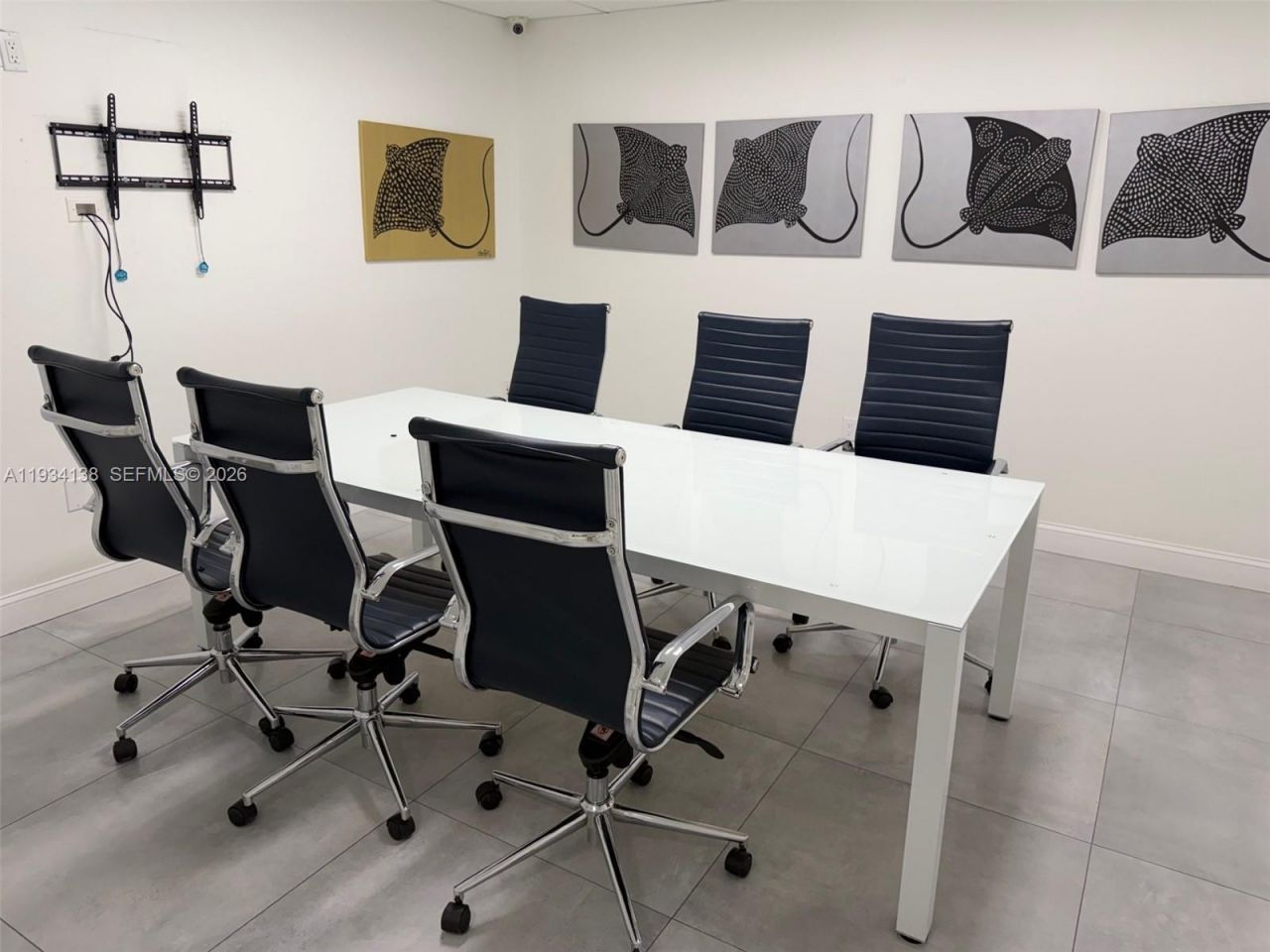 5465 NW 36th St, Miami Springs, FL 33166 Photo