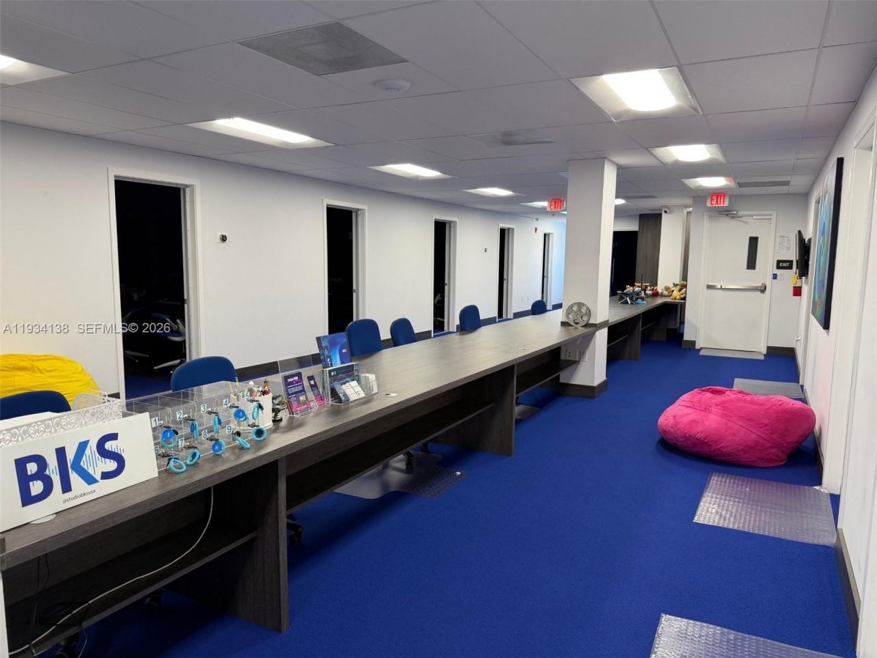 5465 NW 36th St, Miami Springs, FL 33166 Photo