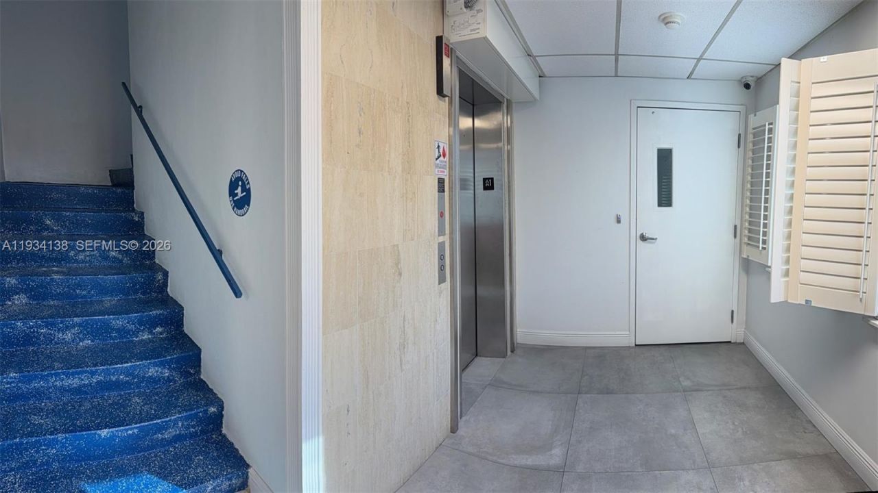 5465 NW 36th St, Miami Springs, FL 33166 Photo