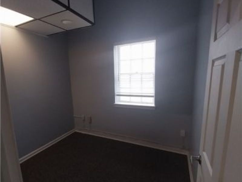 12923 Shaker Boulevard, Cleveland, OH 44120 Photo 10