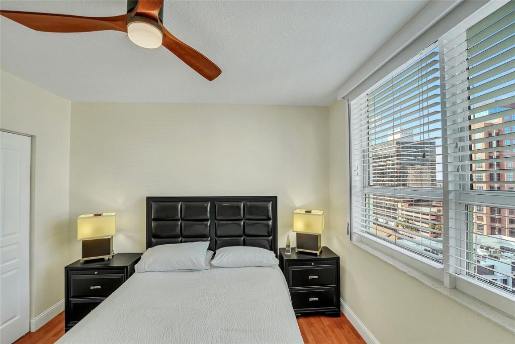 350 SE 2nd St, Unit 1770, Fort Lauderdale, FL 33301 Photo