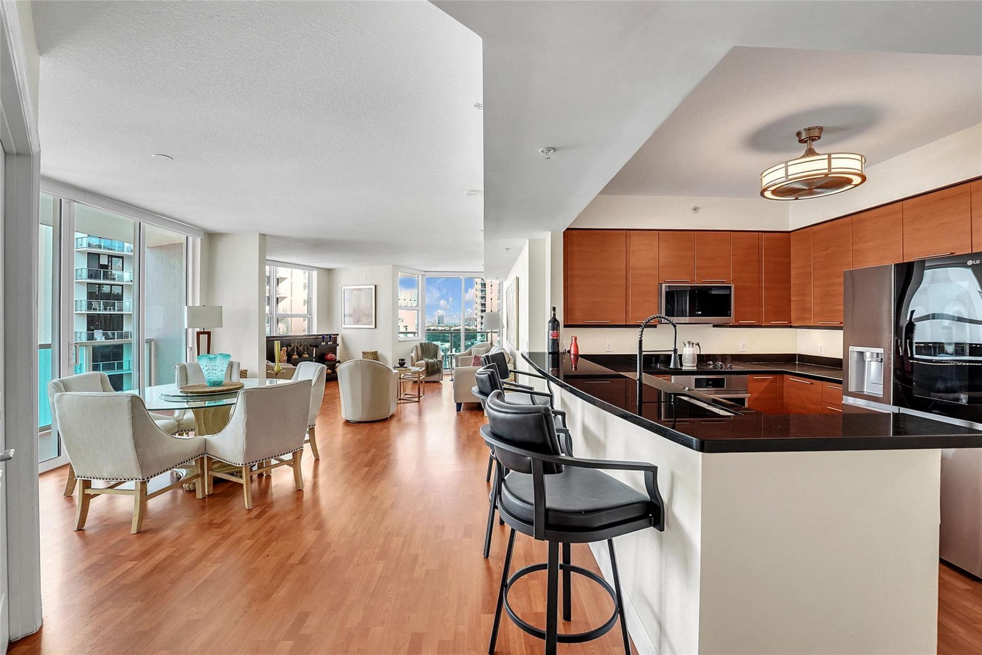 350 SE 2nd Street, Unit 1770, Fort Lauderdale, FL 33301 Photo