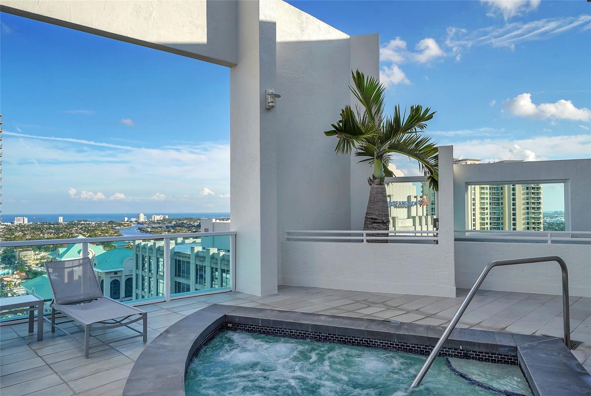 350 SE 2nd Street, Unit 1770, Fort Lauderdale, FL 33301 Photo