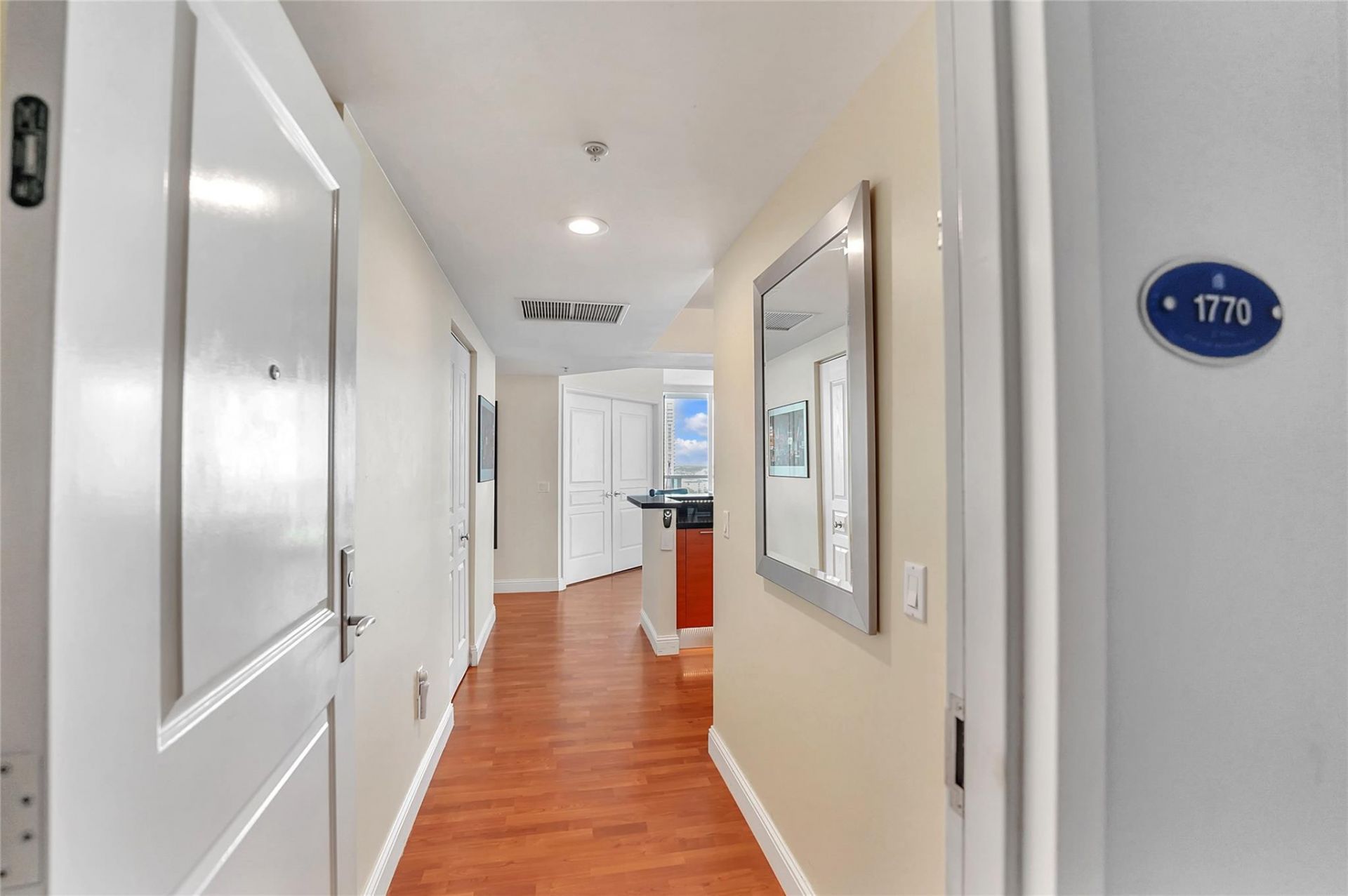 350 SE 2nd Street, Unit 1770, Fort Lauderdale, FL 33301 Photo