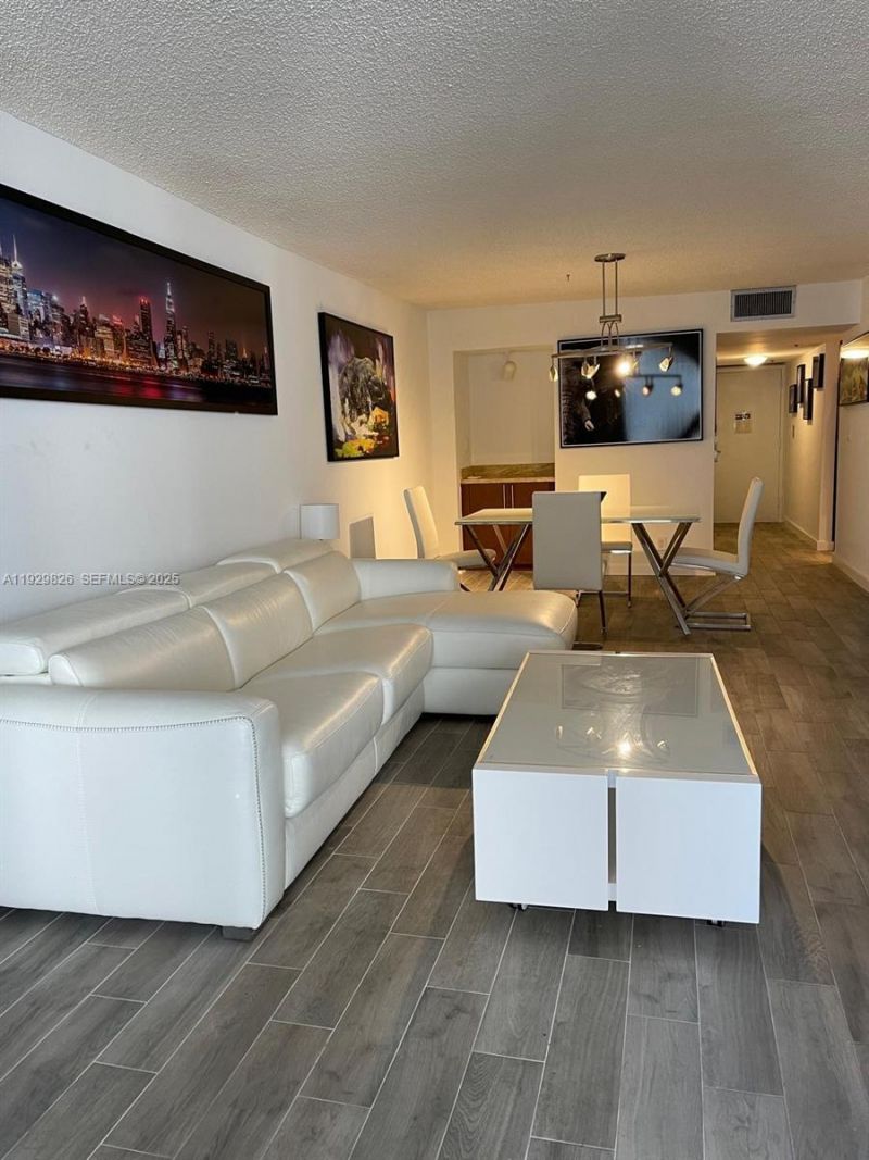 1717 N Bayshore Dr , Unit A-1842, Miami, FL 33132 Photo