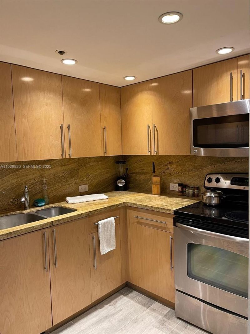 1717 N Bayshore Dr , Unit A-1842, Miami, FL 33132 Photo