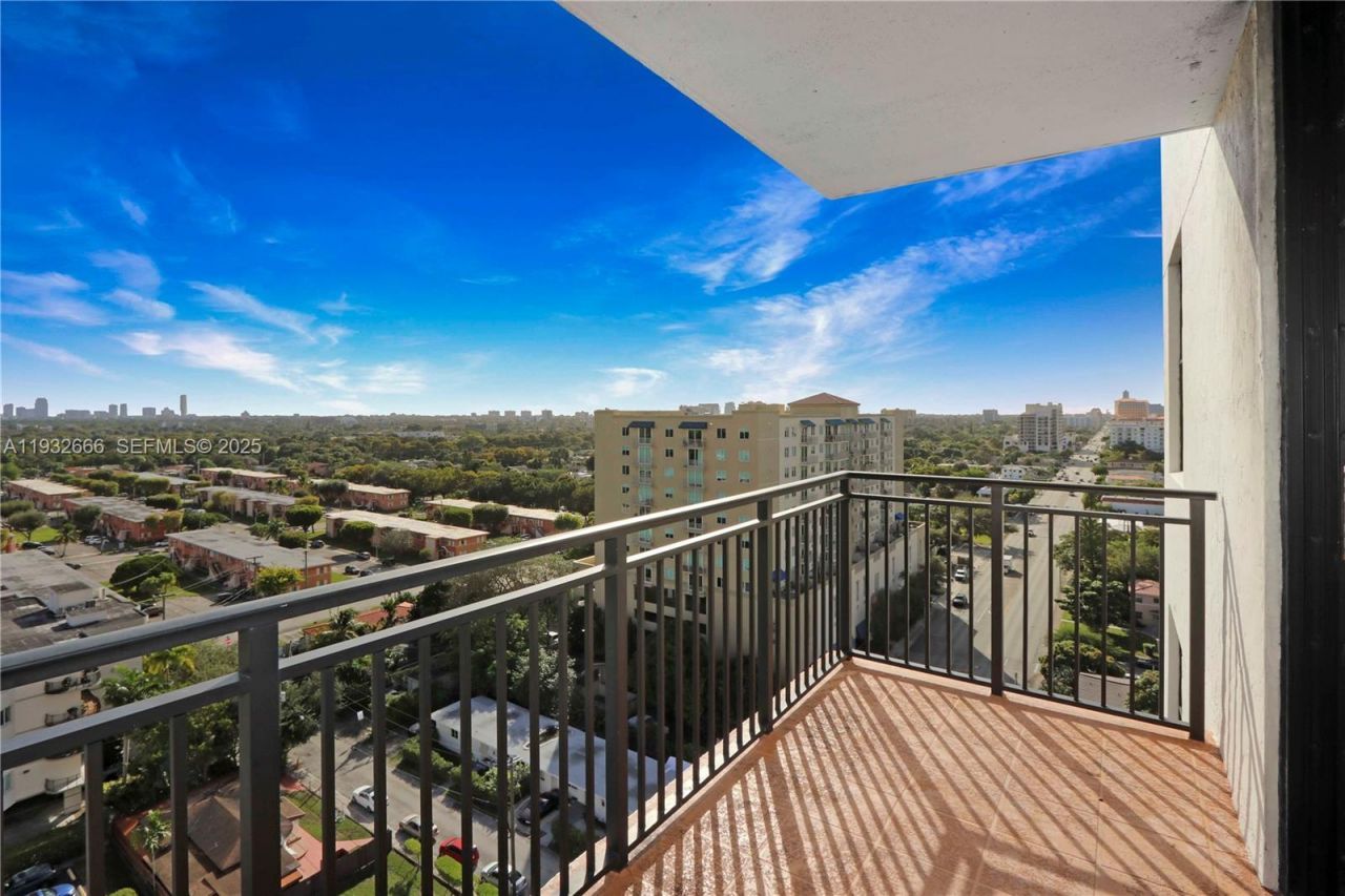 888 S Douglas Rd, Unit 1203, Coral Gables, FL 33134 Photo