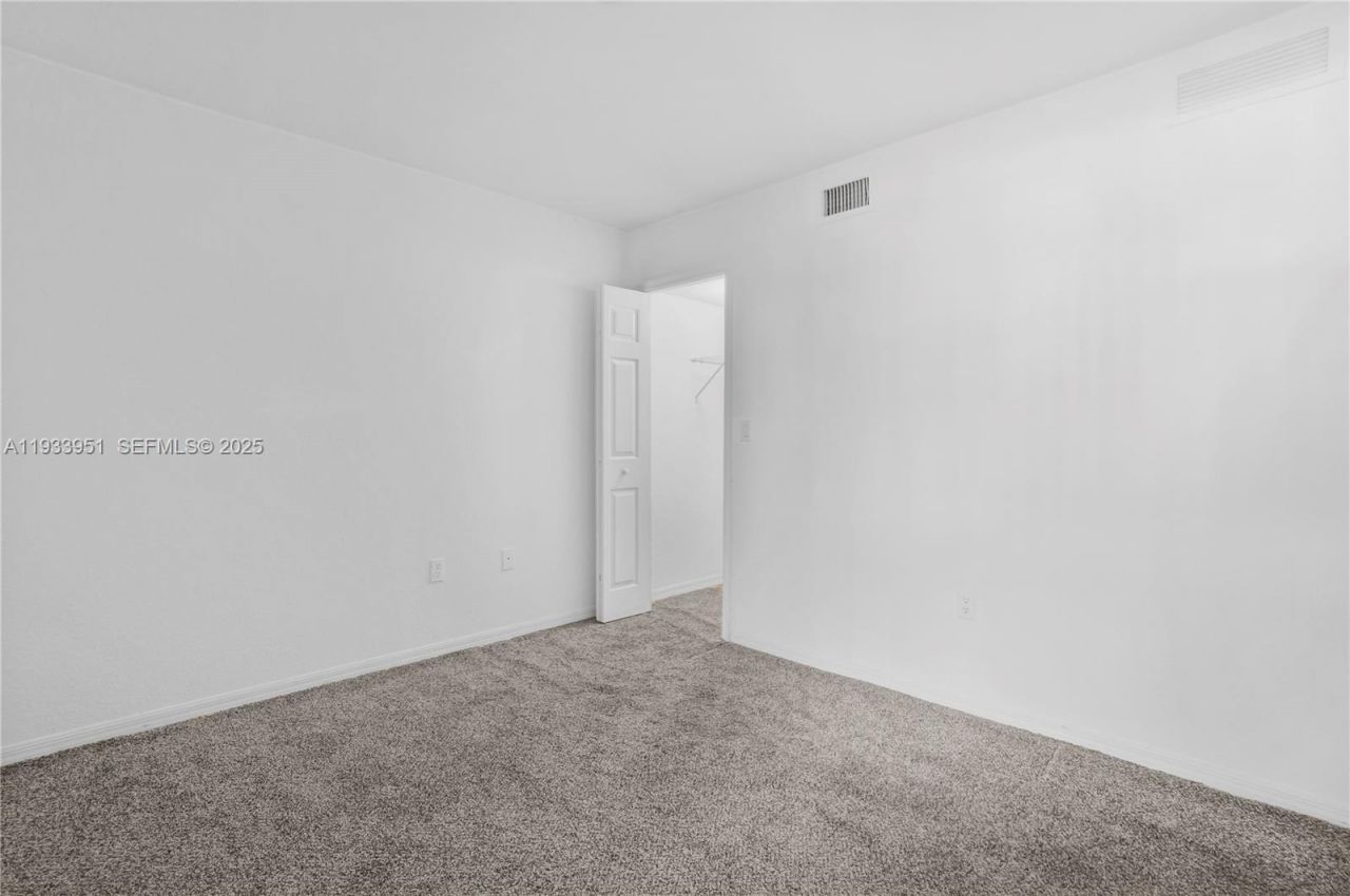 1250 SE 29th St, Unit 105-58, Homestead, FL 33035 Photo