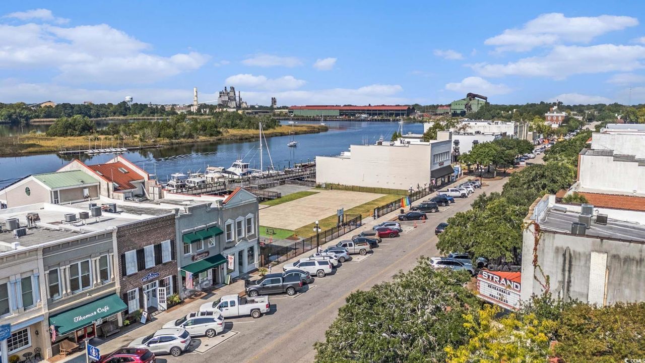 3003 Waterfall Way Photo 8