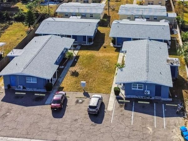 6538 42ND AVENUE N, KENNETH CITY, FL 33709