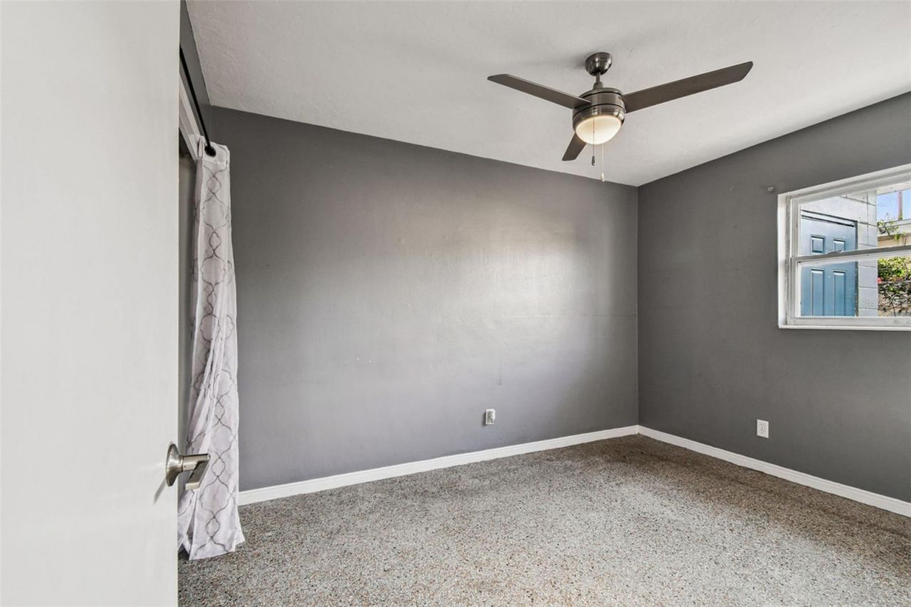 6538 42nd Avenue N, Kenneth City, FL 33709 Photo